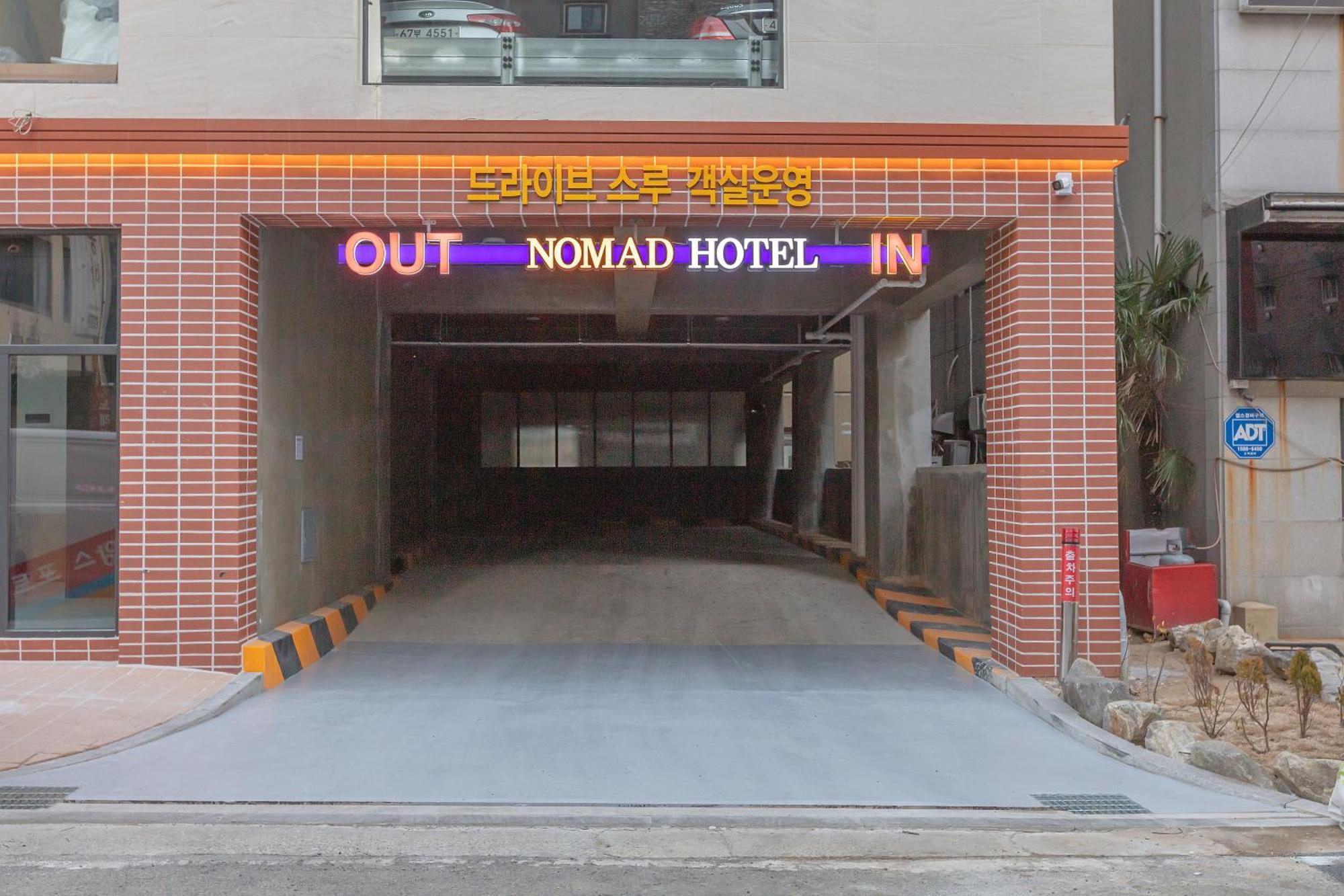 Nomad Hotel Gimhae Exterior photo