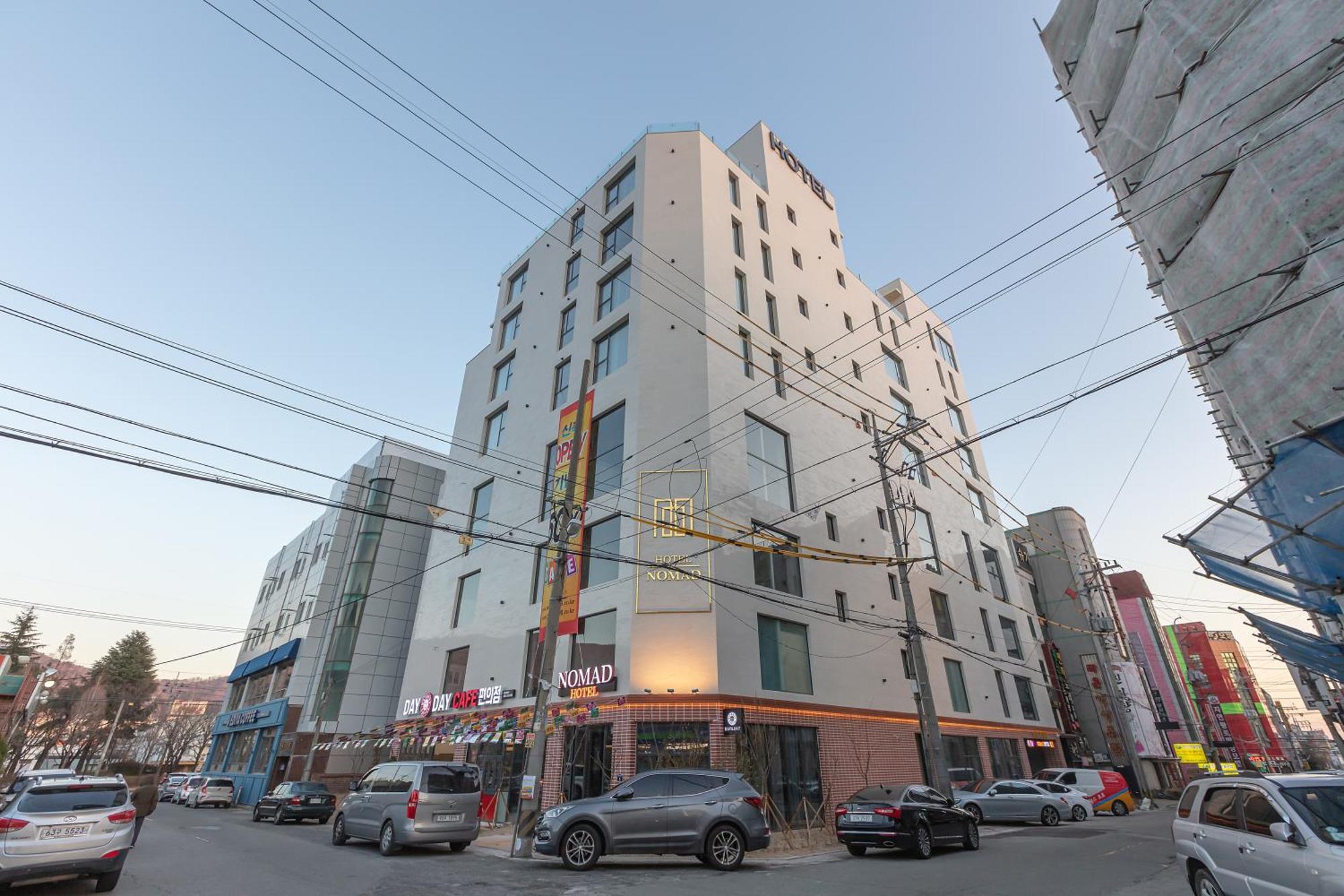 Nomad Hotel Gimhae Exterior photo